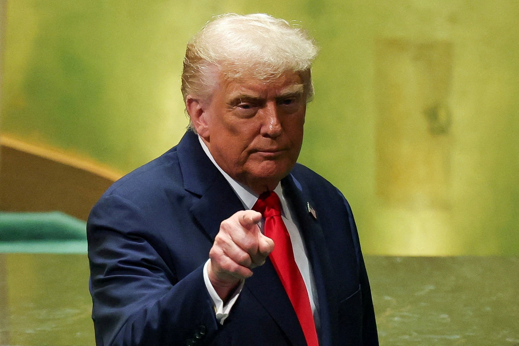 Trump diz que vai impor tarifa de 100% em filmes feitos fora dos Estados Unidos